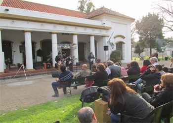 El día sábado en el Museo Saavedra dependiente de la Dirección General de Museos, Subsecretaría de Patrimonio Cultural, y la Junta de Estudios Históricos de Núñez y Saavedra y la Agrupación Vecinos por la Ecología, se celebro el 